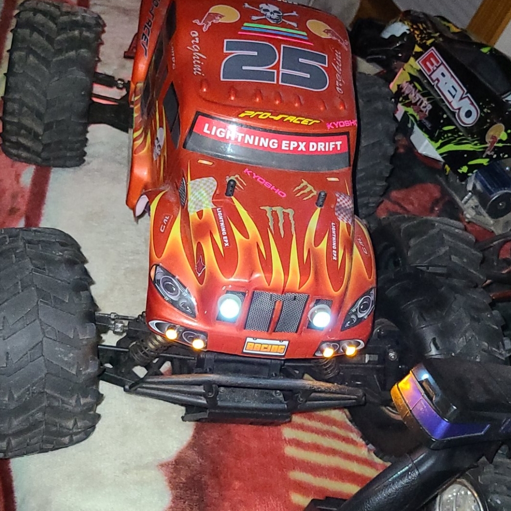 Remote Control Car - image 6